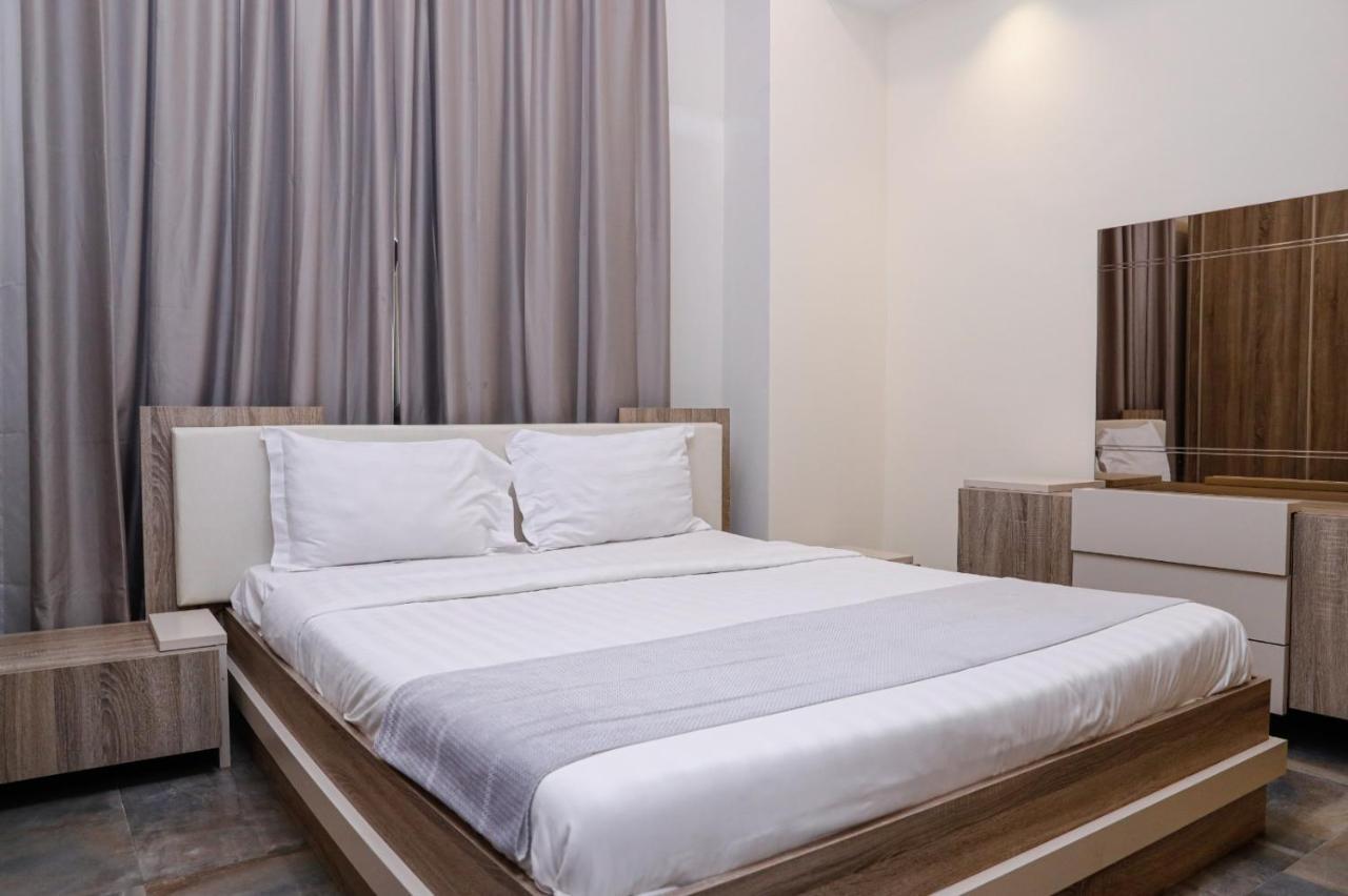 Tangier Tower Otel Manama Dış mekan fotoğraf